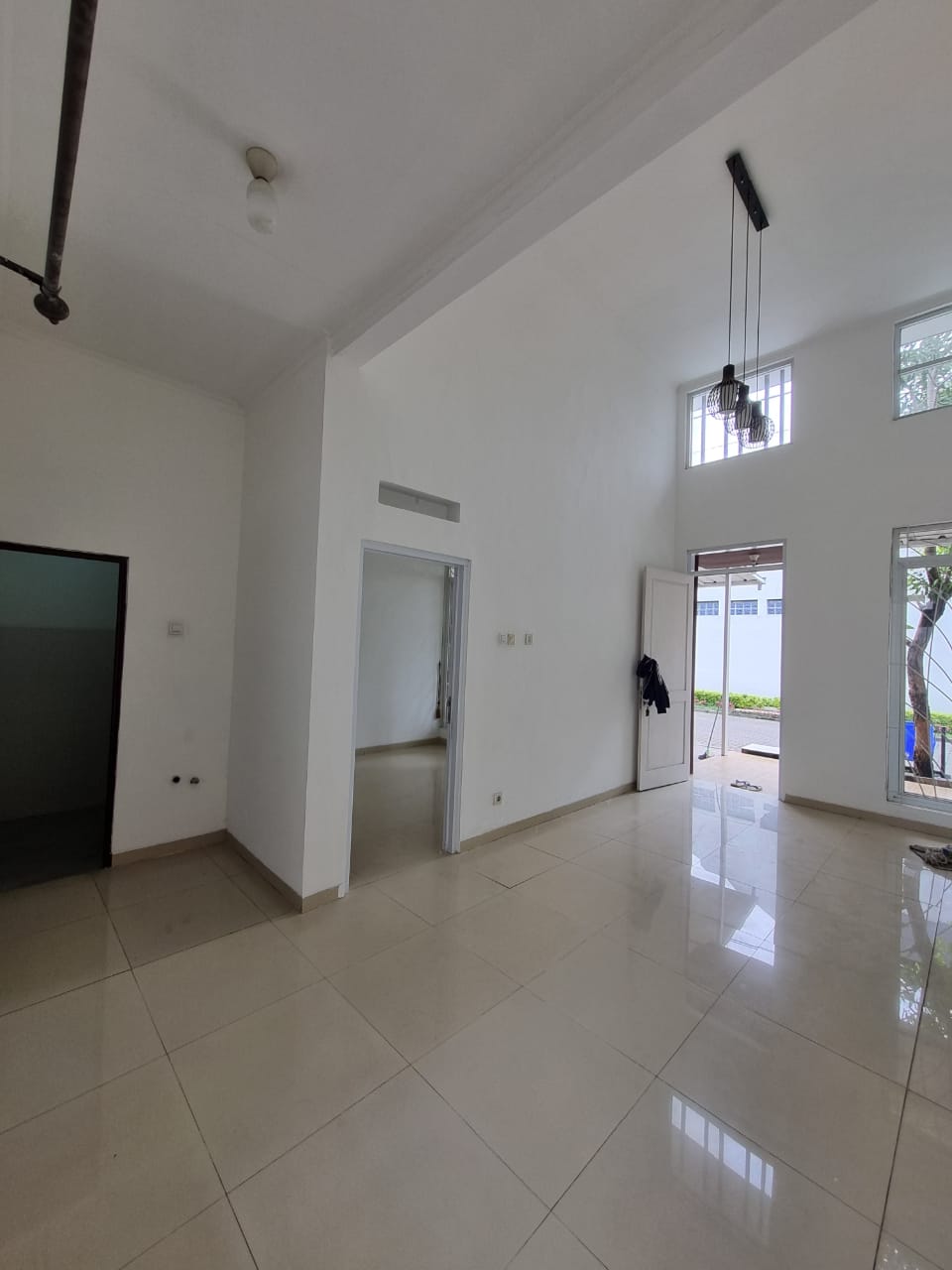 Rumah Hangat Untuk Keluarga Harmonis! di Pinus Regency Bandung