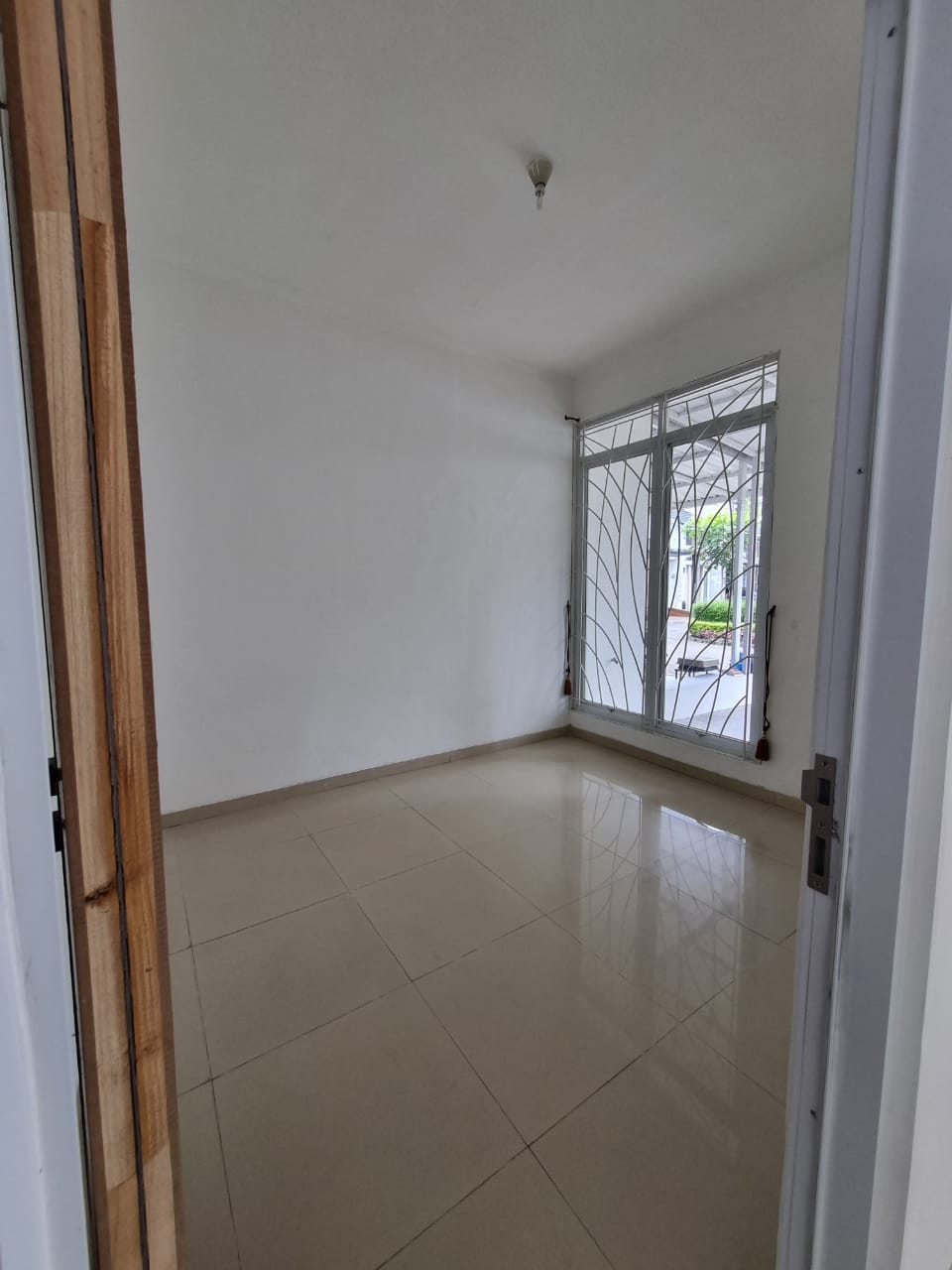 Rumah Hangat Untuk Keluarga Harmonis! di Pinus Regency Bandung