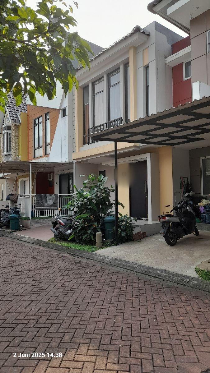 Dijual rumah Cluster 2 Lt Malibu Village Gading Serpong Tangeran