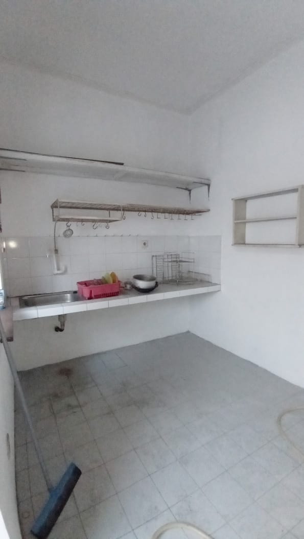 Disewa rumah cocok untuk usaha di Rawamangun Jakarta Timur