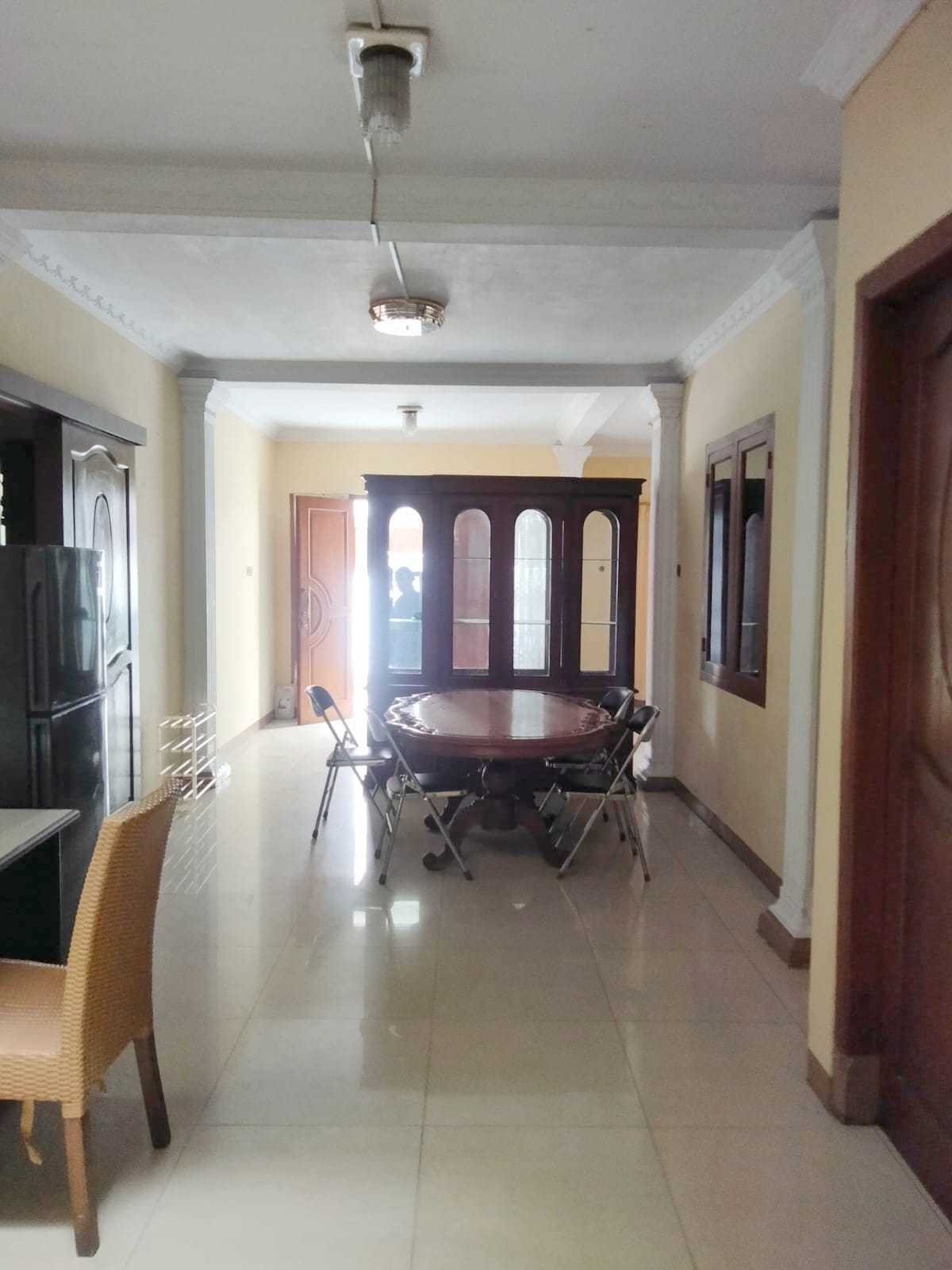 Dijual/Disewa rumah furnished siaphuni di Kayu Putih