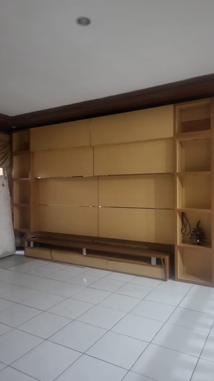 Disewa rumah besar siaphuni di Duren Sawit Rumah dikontrakkan di