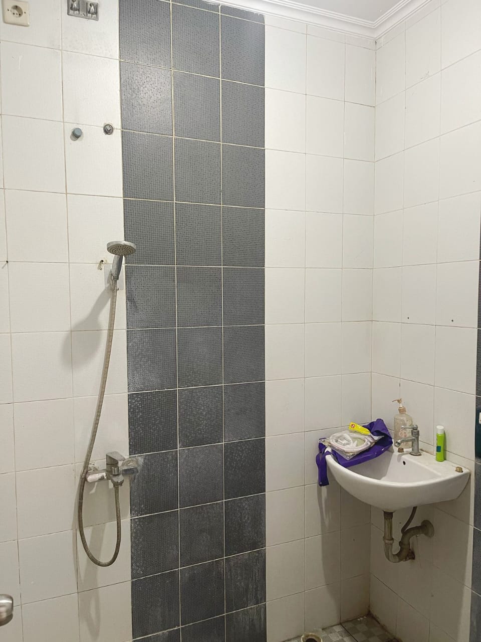 Rumah minimalis di Komplek Bumi Panyawangan Cileunyi Bandung