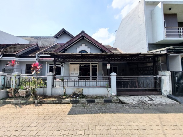 Rumah Mulia Graha dekat SPBU Ciwastra