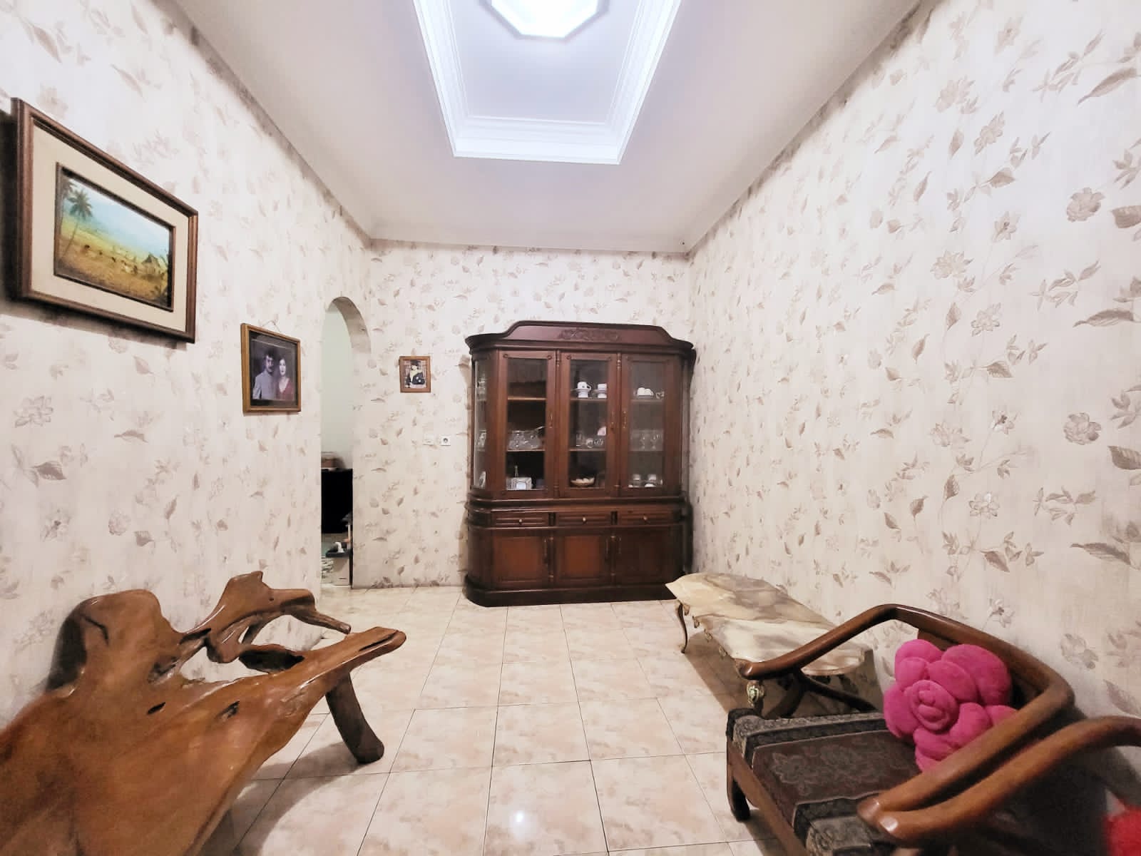 Rumah nyaman terawat strategis di Bumi Panyawangan Cileunyi