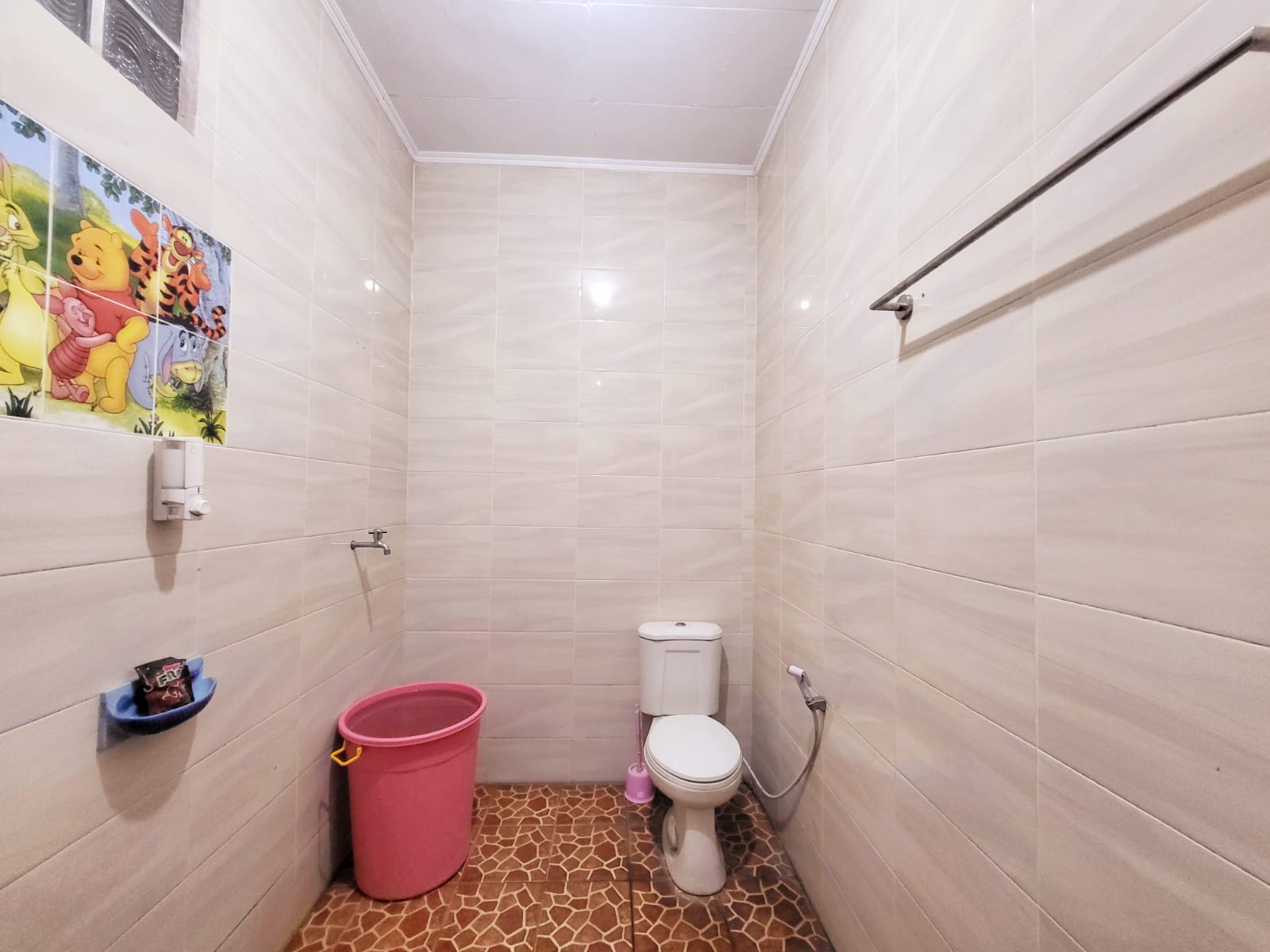 Rumah nyaman terawat strategis di Bumi Panyawangan Cileunyi