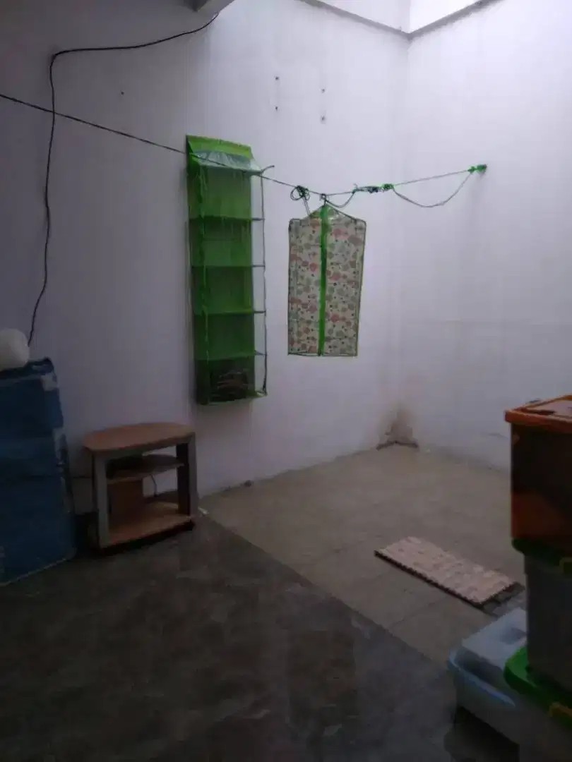 Di Jual rumah di Depok dekat stasiun kereta Api