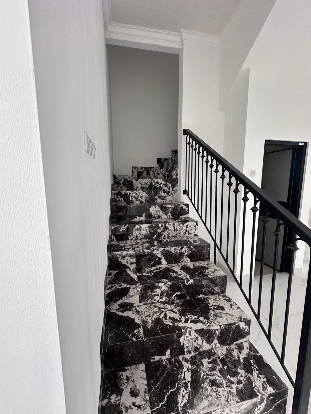 Dijual Rumah di Cipinang Cempedak, Jatinegara, Jakarta Timur