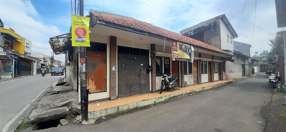 Kontrakan 4 Pintu dan Warung di Jalan Cigadung Dago Bandung