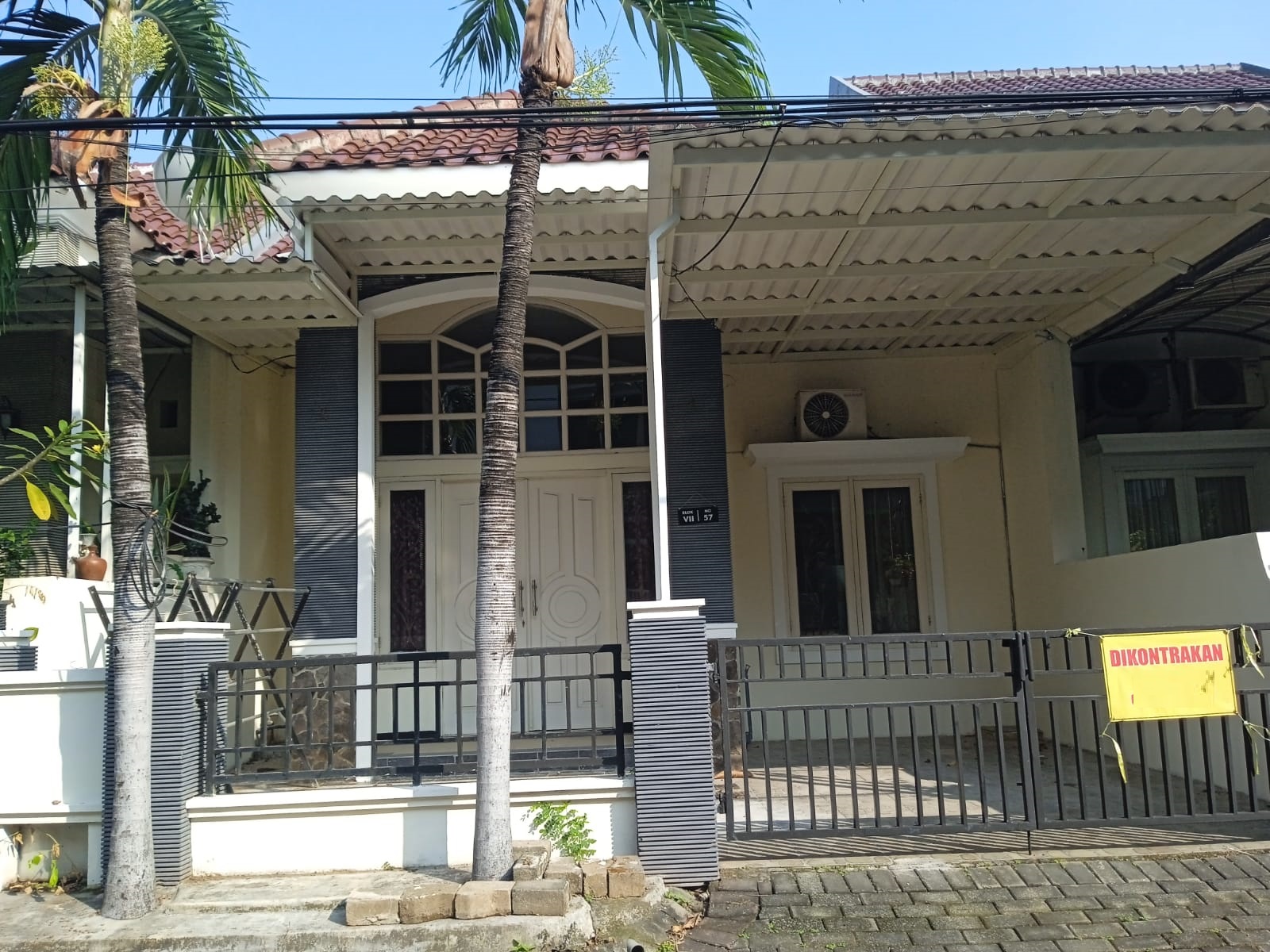 rumah disewakan kebonsari elveka surabaya