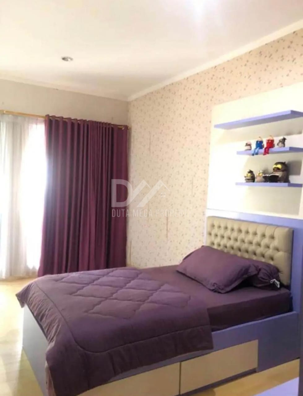 Dijual Cepat! Rumah Cantik dan Luas di Bintaro Sektor 7