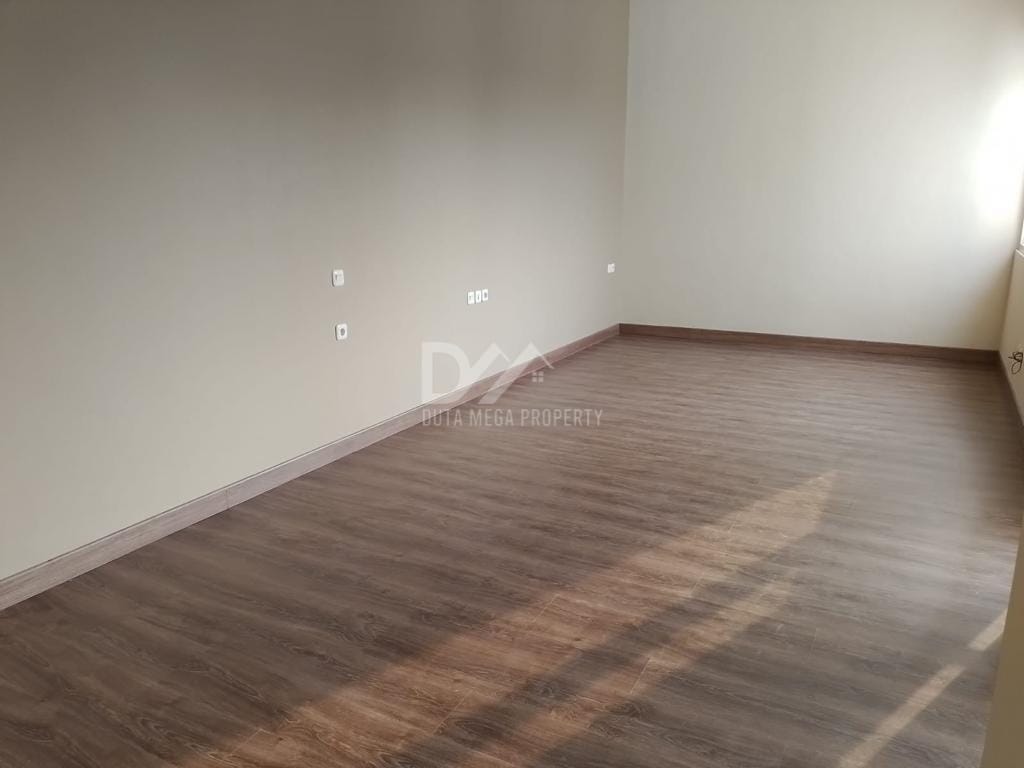 Dijual Rumah Mewah 2,5 Lantai di Cluster Pasar Minggu