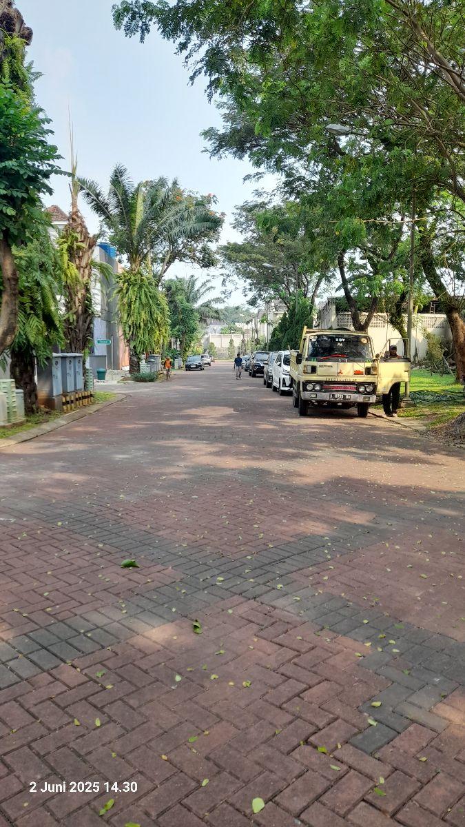 Dijual Rumah Cluster 2 Lt di Malibu Village Gading Serpong Tange