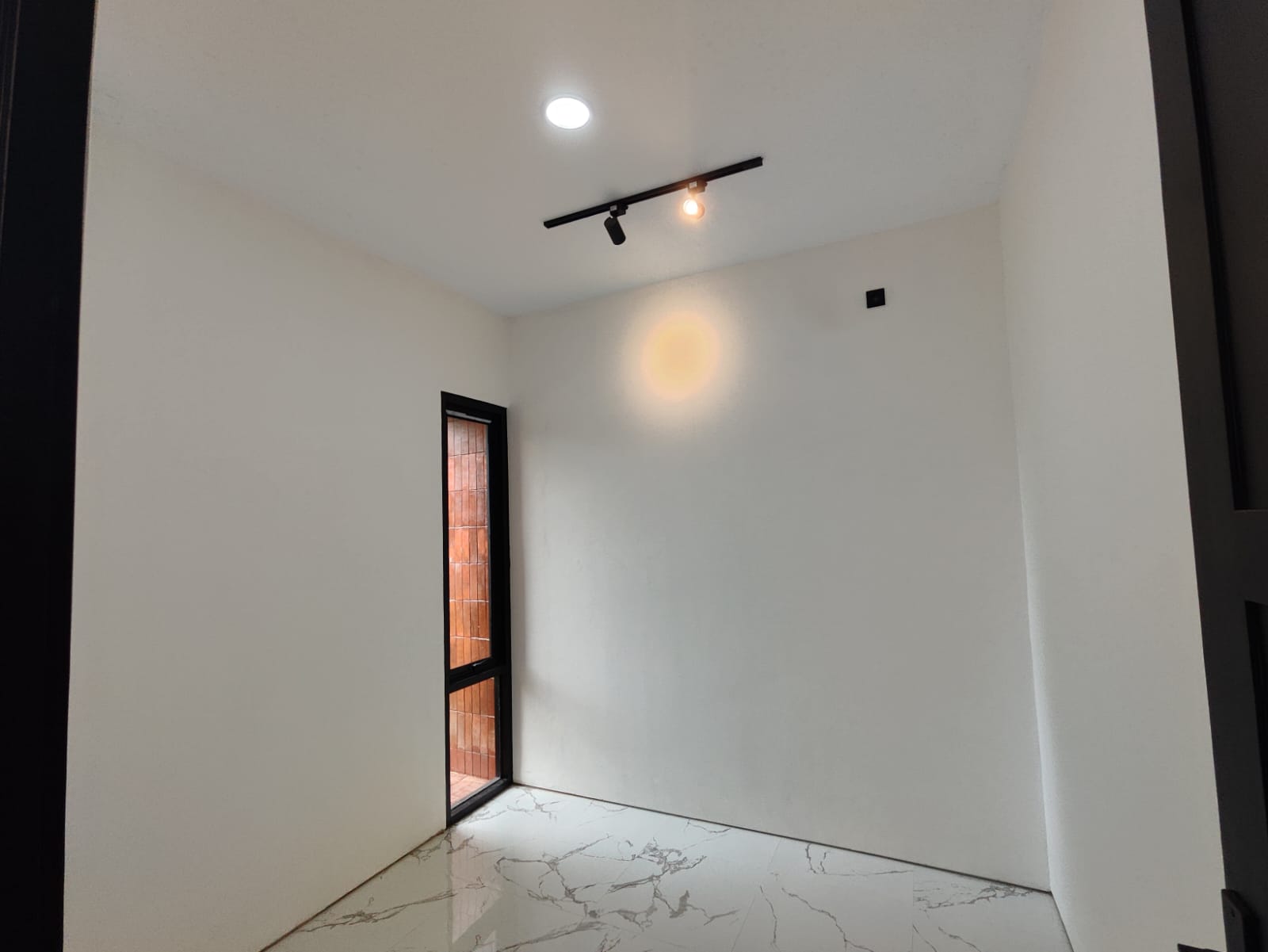 RUMAH SIAP HUNI 2 LANTAI DI JOGJA