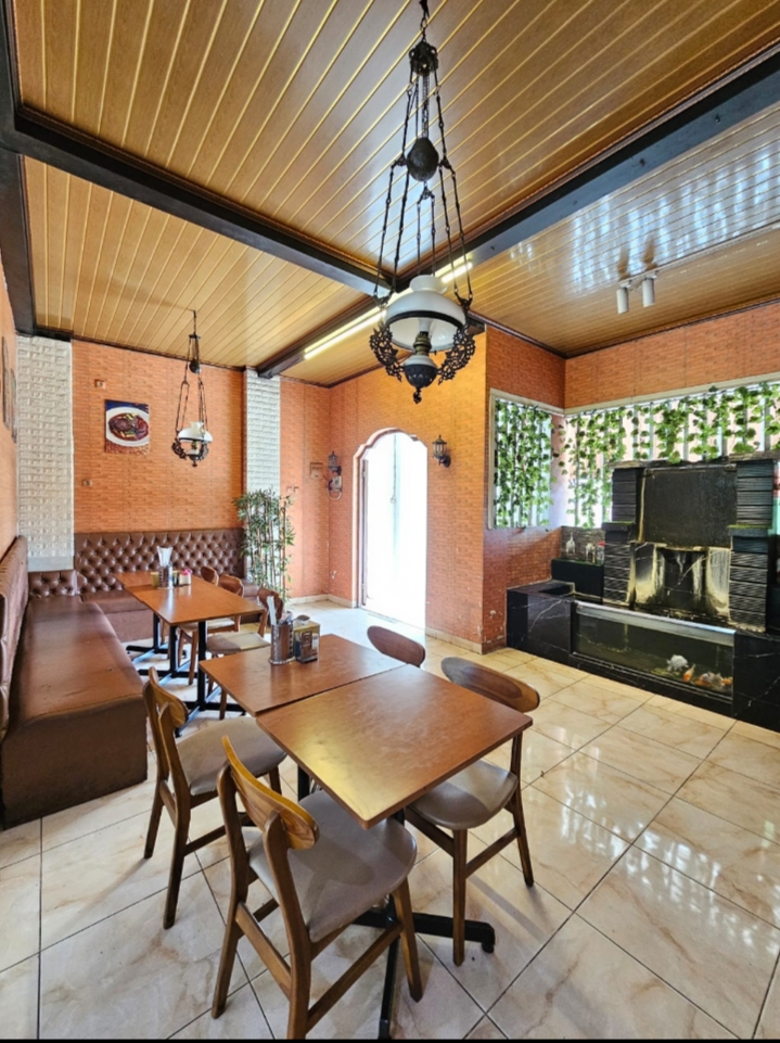 Di jual Ruko 2 lantai ex resto di area Pondok Bambu, Duren Sawit