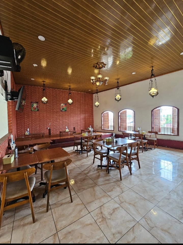 Di jual Ruko 2 lantai ex resto di area Pondok Bambu, Duren Sawit