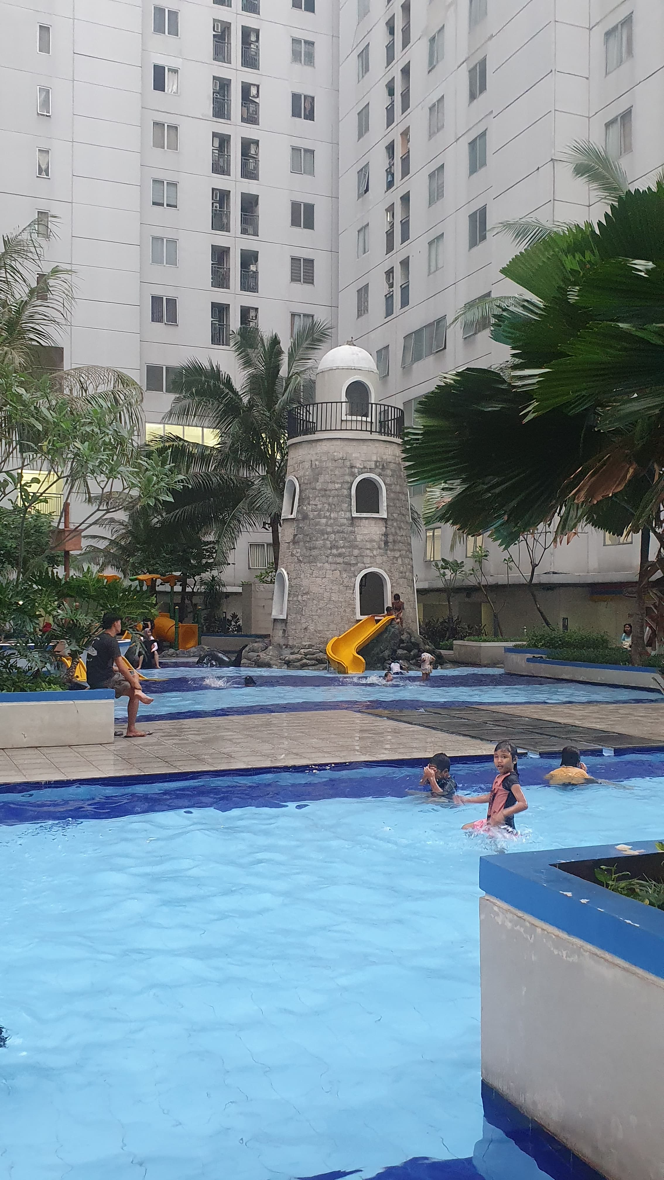 Dijual murah apartemen Bassura City Tower Geranium CipinangBesar