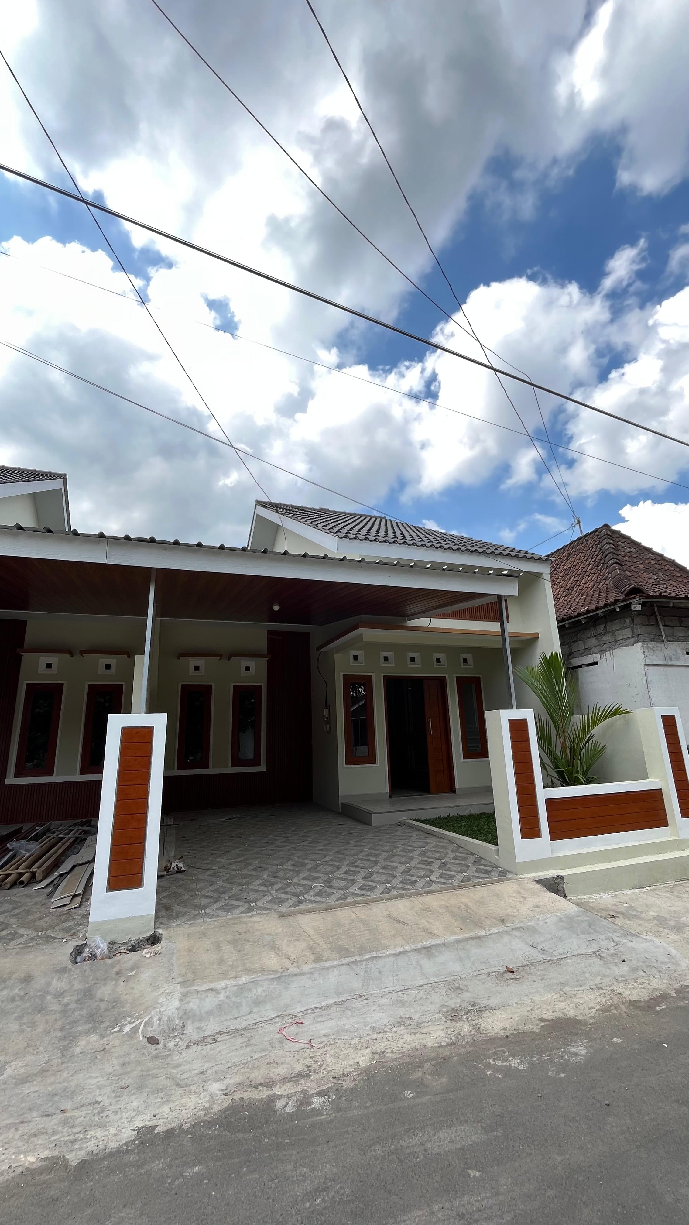 DIJUAL RUMAH MURAH DI SLEMAN 500 JUTAAN TANAH 120M