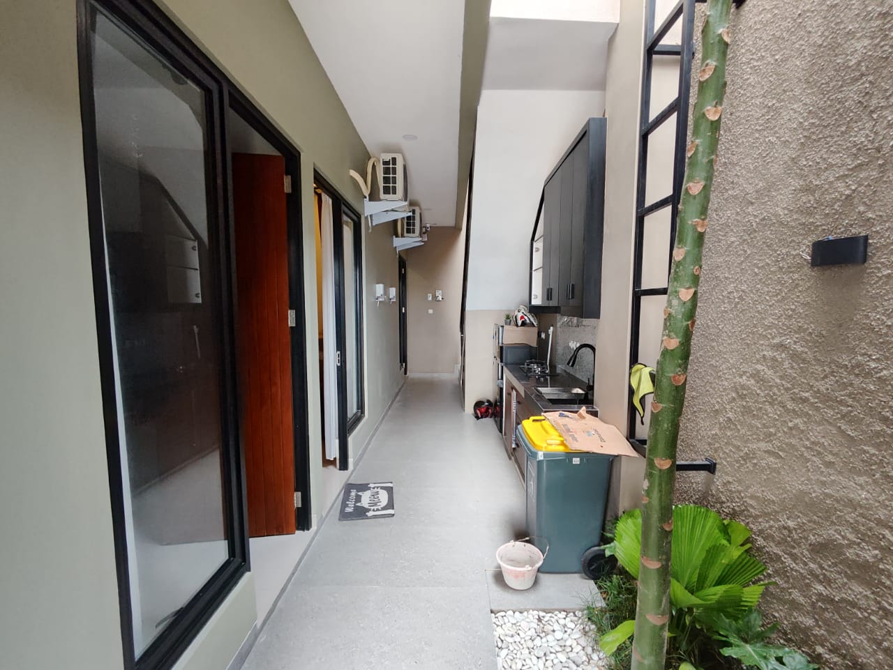 TERMURAH!! DIJUAL KOST EKSKLUSIF 2 LANTAI FULL FURNISH HANYA 1 M