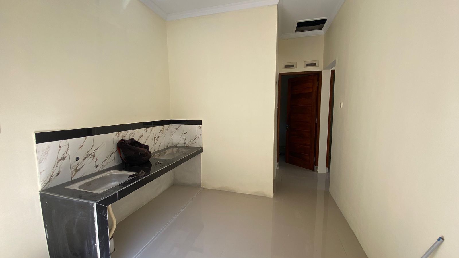 1 UNIT TERAKHIR RUMAH MODERN SELANGKAH PEMDA SLEMAN