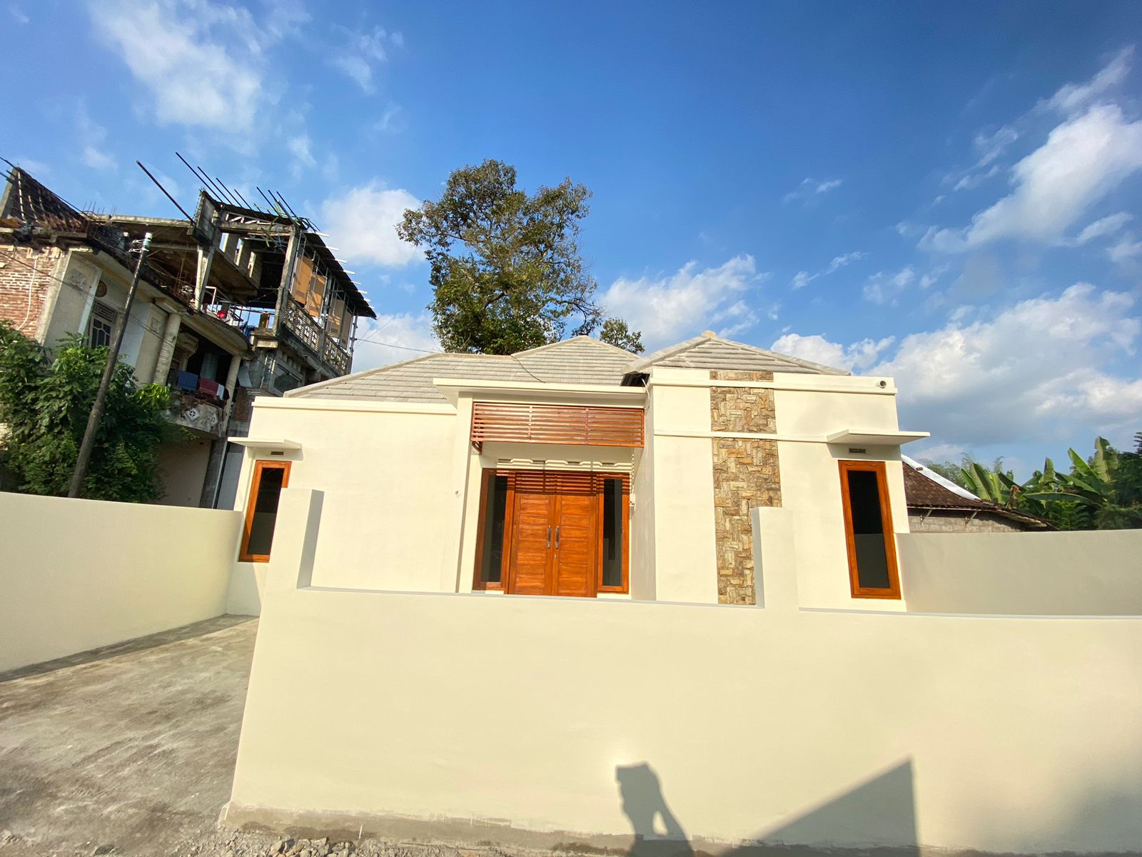 1 UNIT TERAKHIR RUMAH MODERN SELANGKAH PEMDA SLEMAN