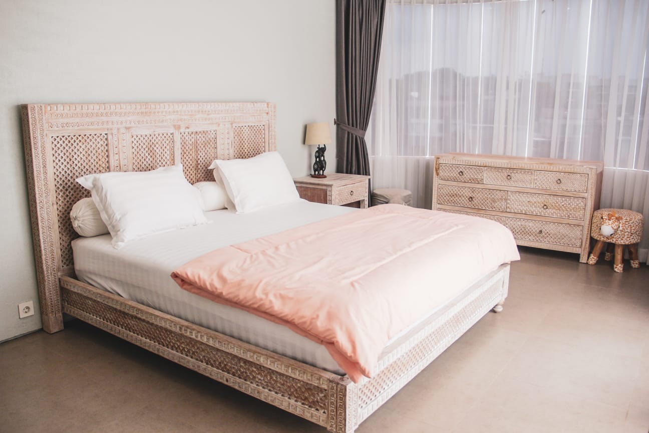 Villa Dago Pakar Resort ada kolam renang full furnish