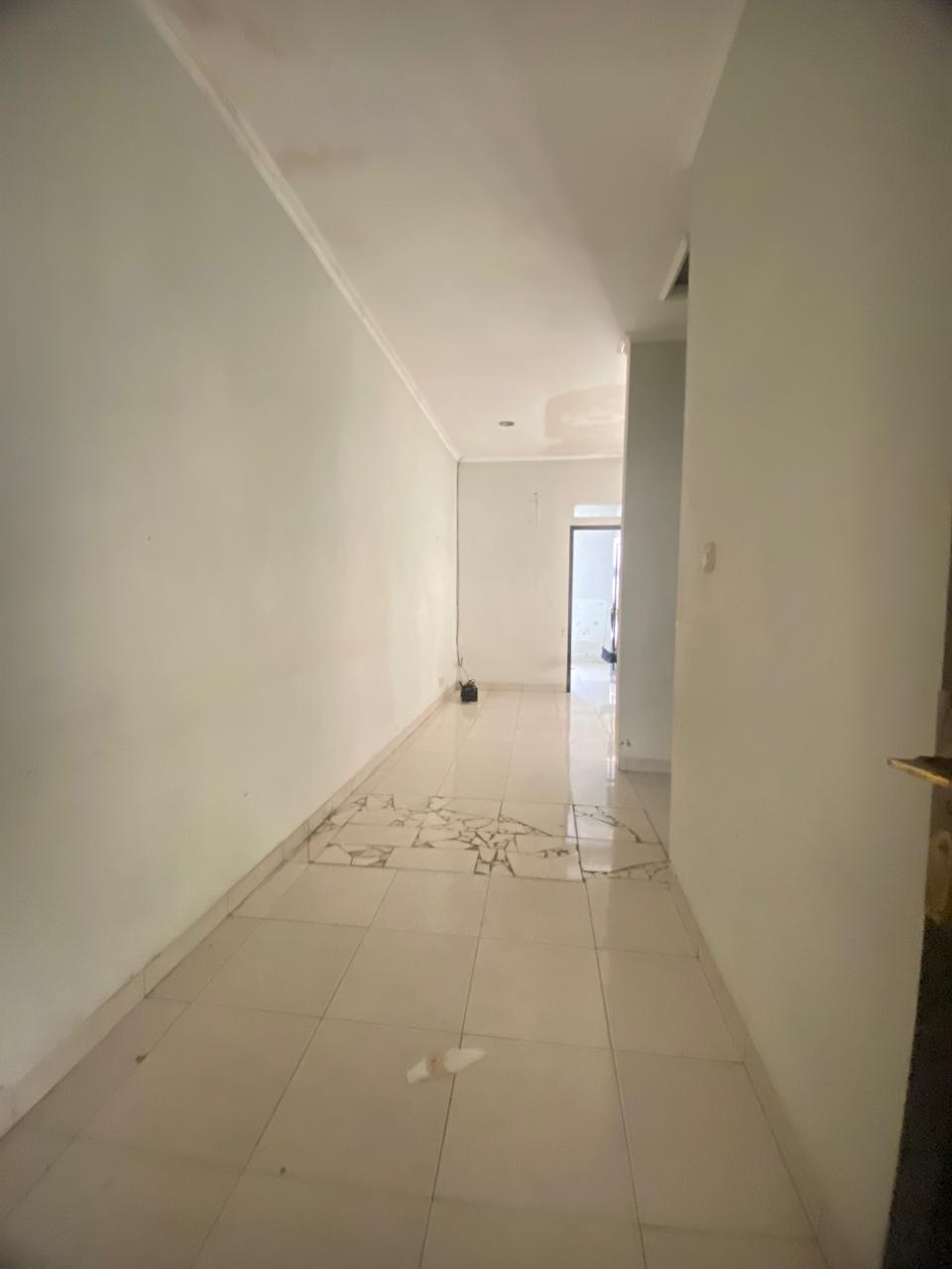 Rumah murah lokasi elit area dekat Batununggal