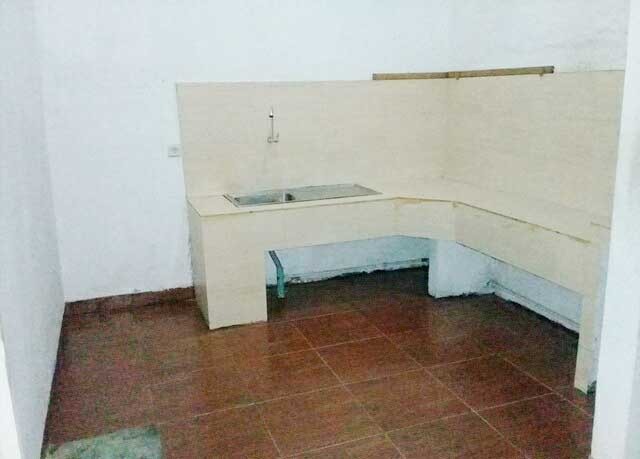 RUMAH DI TAMAN GALAXY