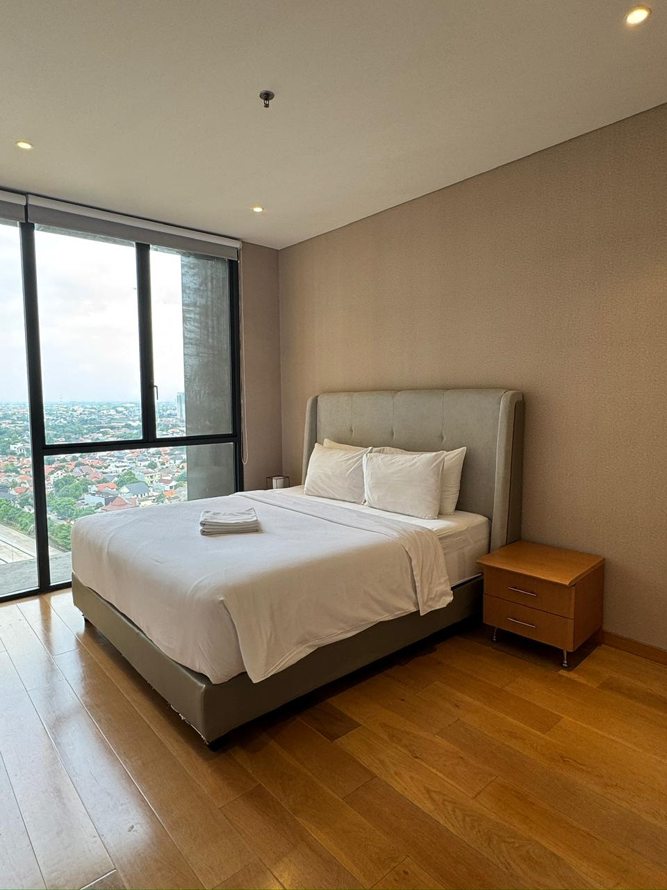 Dijual or Sewa Apartemen Izzara 2BR Full Furnished – Lantai 17