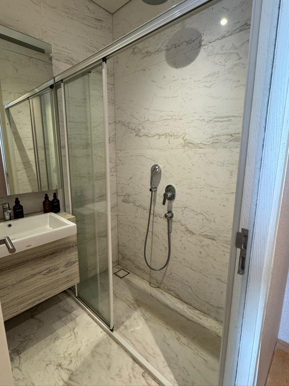 Dijual or Sewa Apartemen Izzara 2BR Full Furnished – Lantai 17