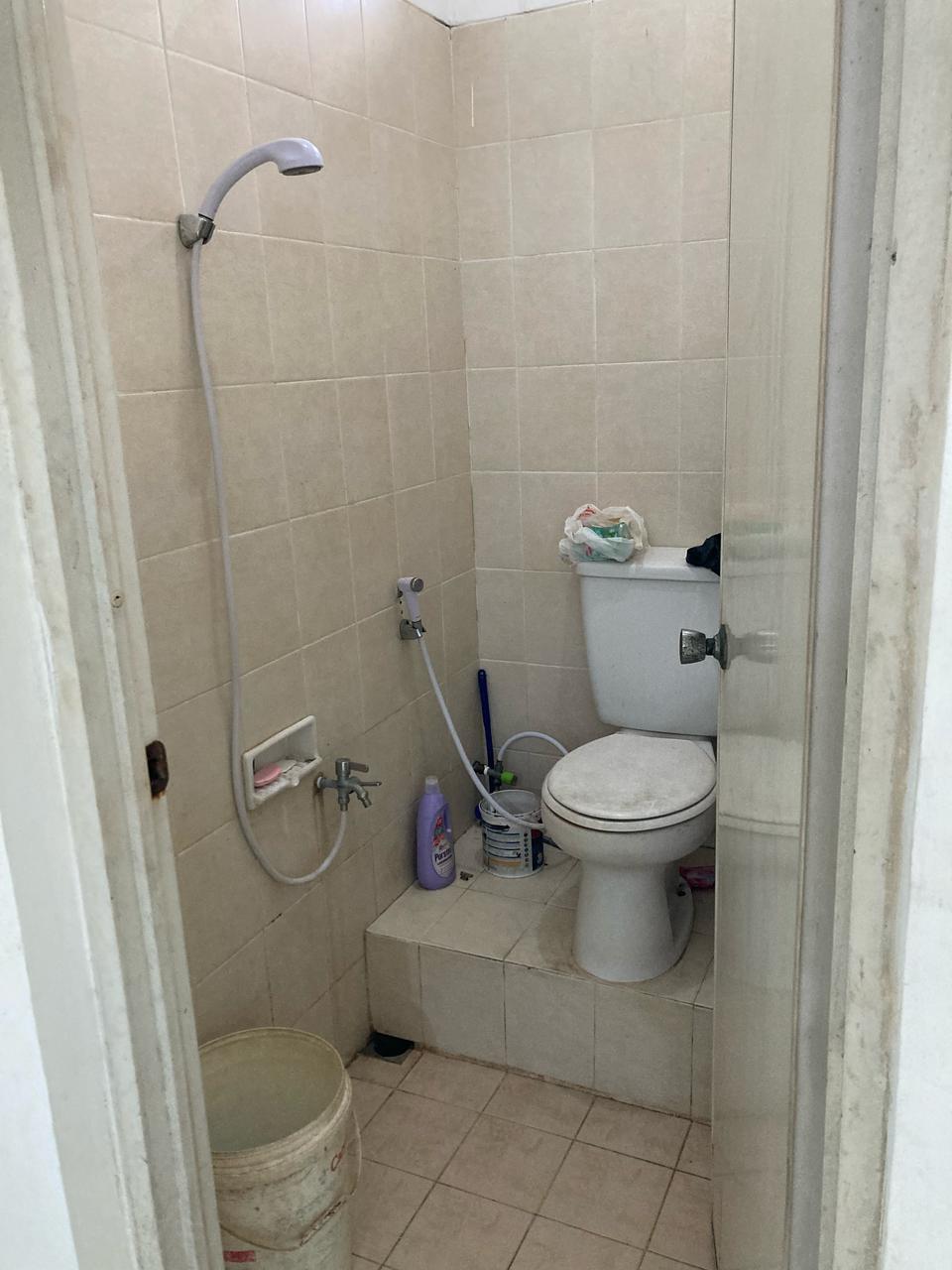 Dijual Ruko Siap Pakai 2,5lantai di Aralia Harapan Indah