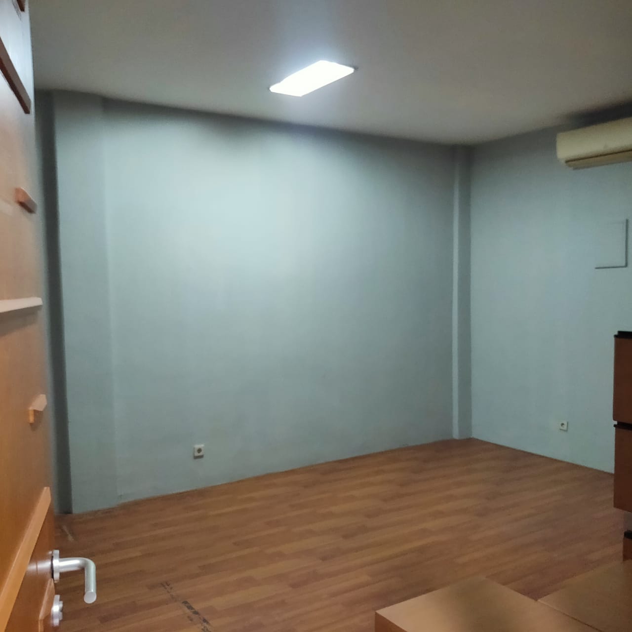 Disewakan office space di Senen, Jakarta Pusat