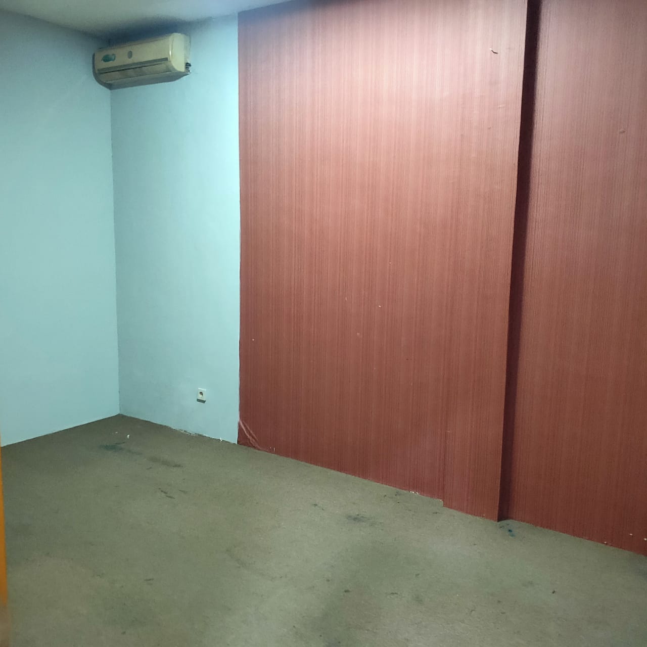 Disewakan office space di Senen, Jakarta Pusat