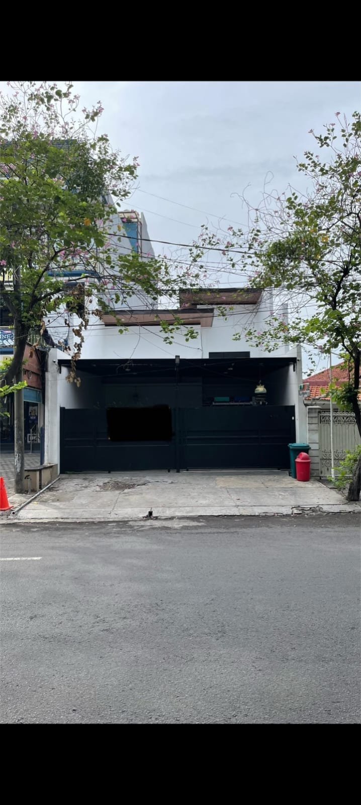 rumah disewakan raya manyar surabaya