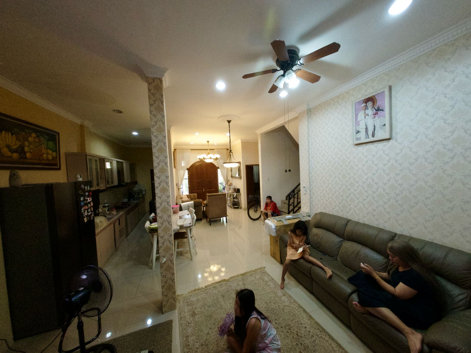 Dijual rumah di Villa Melati Mas, Jelupang, Serpong Utara