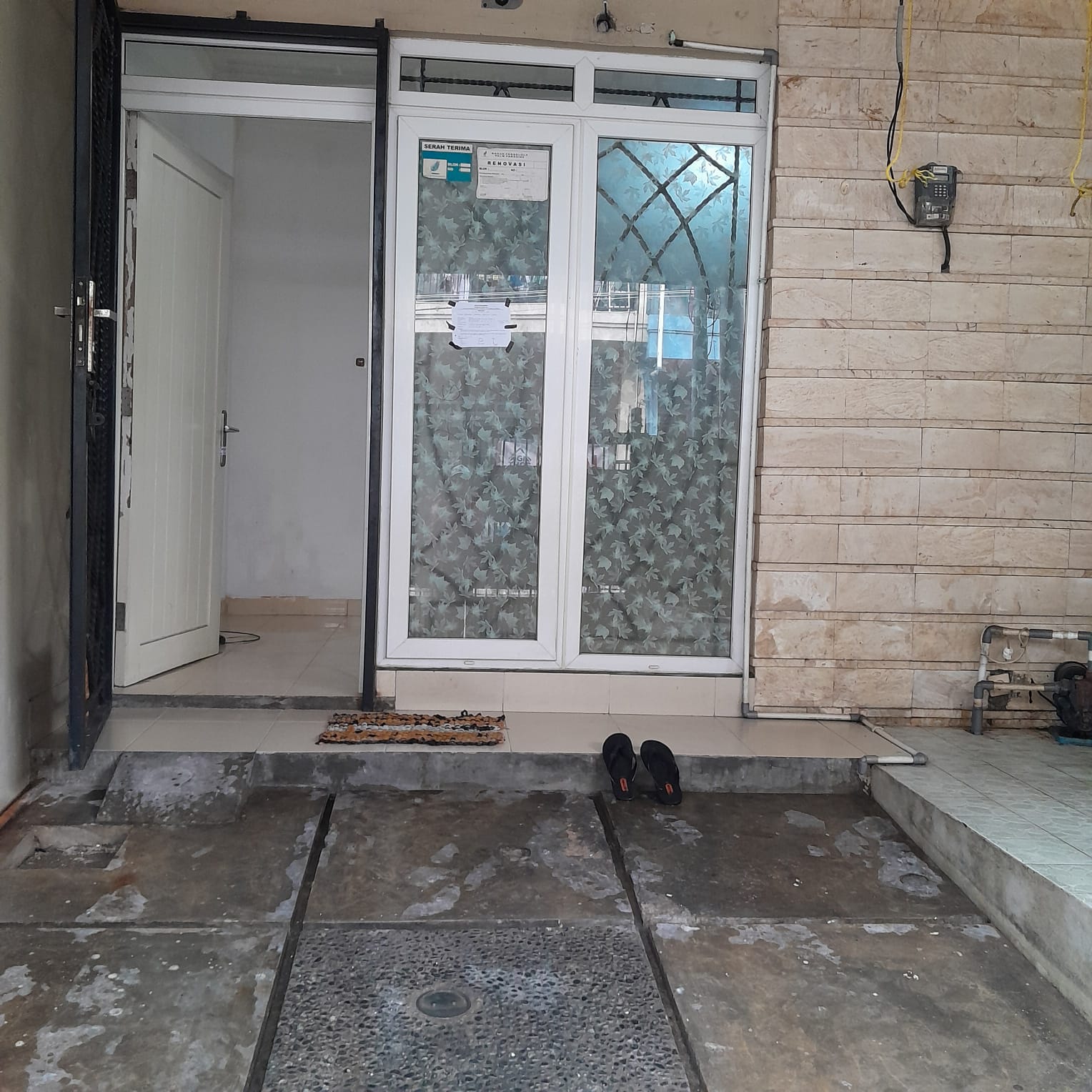 Dijual Rumah Park Residence Taman Surya uk 4x12m Jakarta Barat