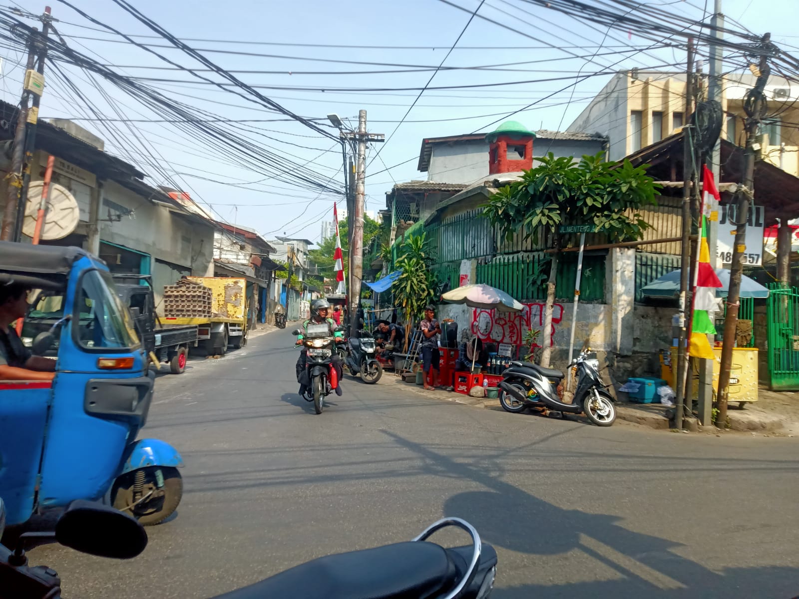 Dijual tanah komersial hook di area Pasar Manggis, Setiabudi