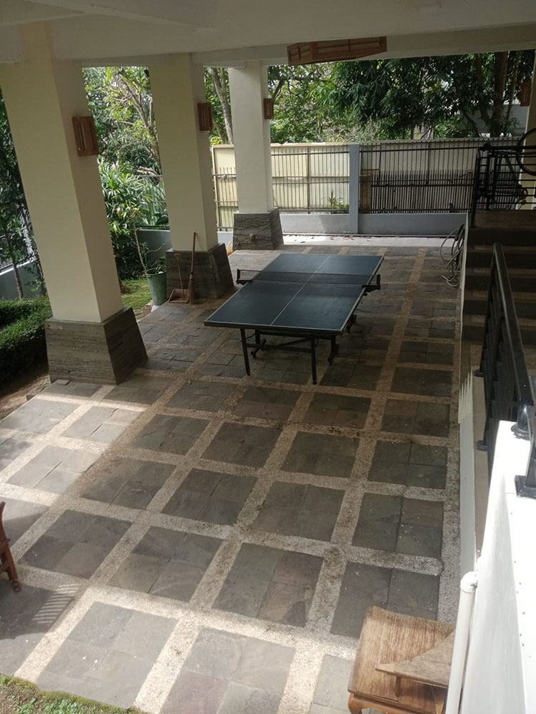 Rumah Full Furnish Serasa Villa Dgn Swimming Pool di Resort Dago