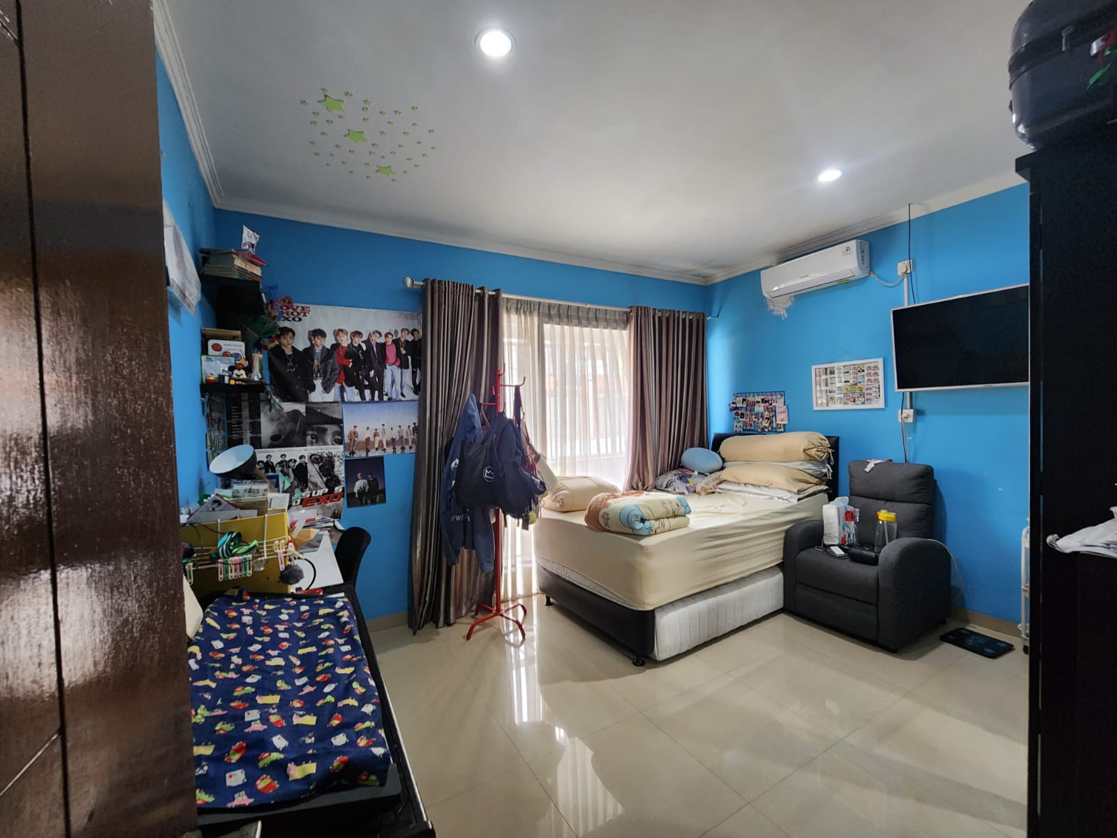 Dijual Rumah Golden Palm Residence Murah uk 6x16 m Jakarta Barat