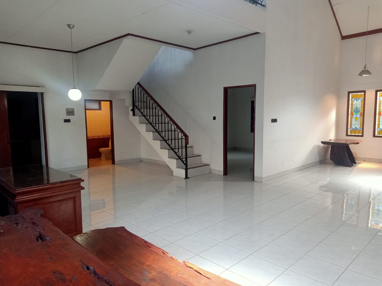 Disewakan rumah town house plus swiming pool di Cipete Utara