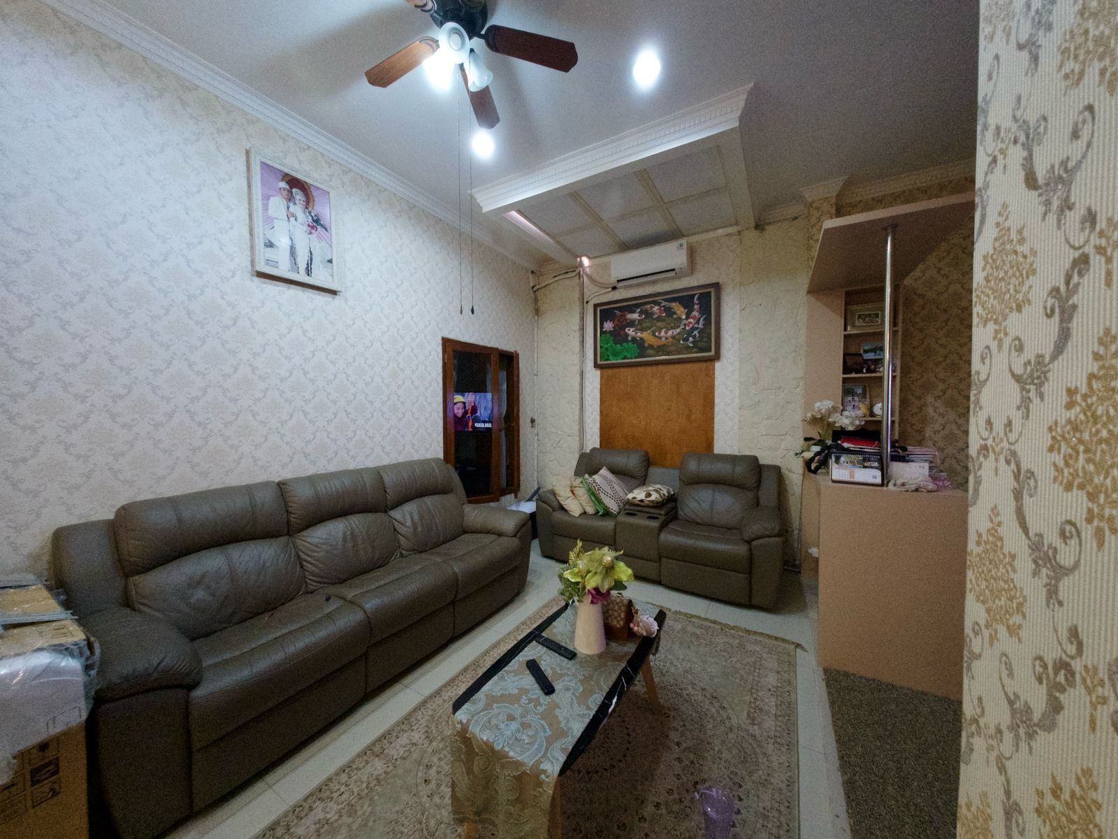 Dijual rumah di Villa Melati Mas, Jelupang, Serpong Utara