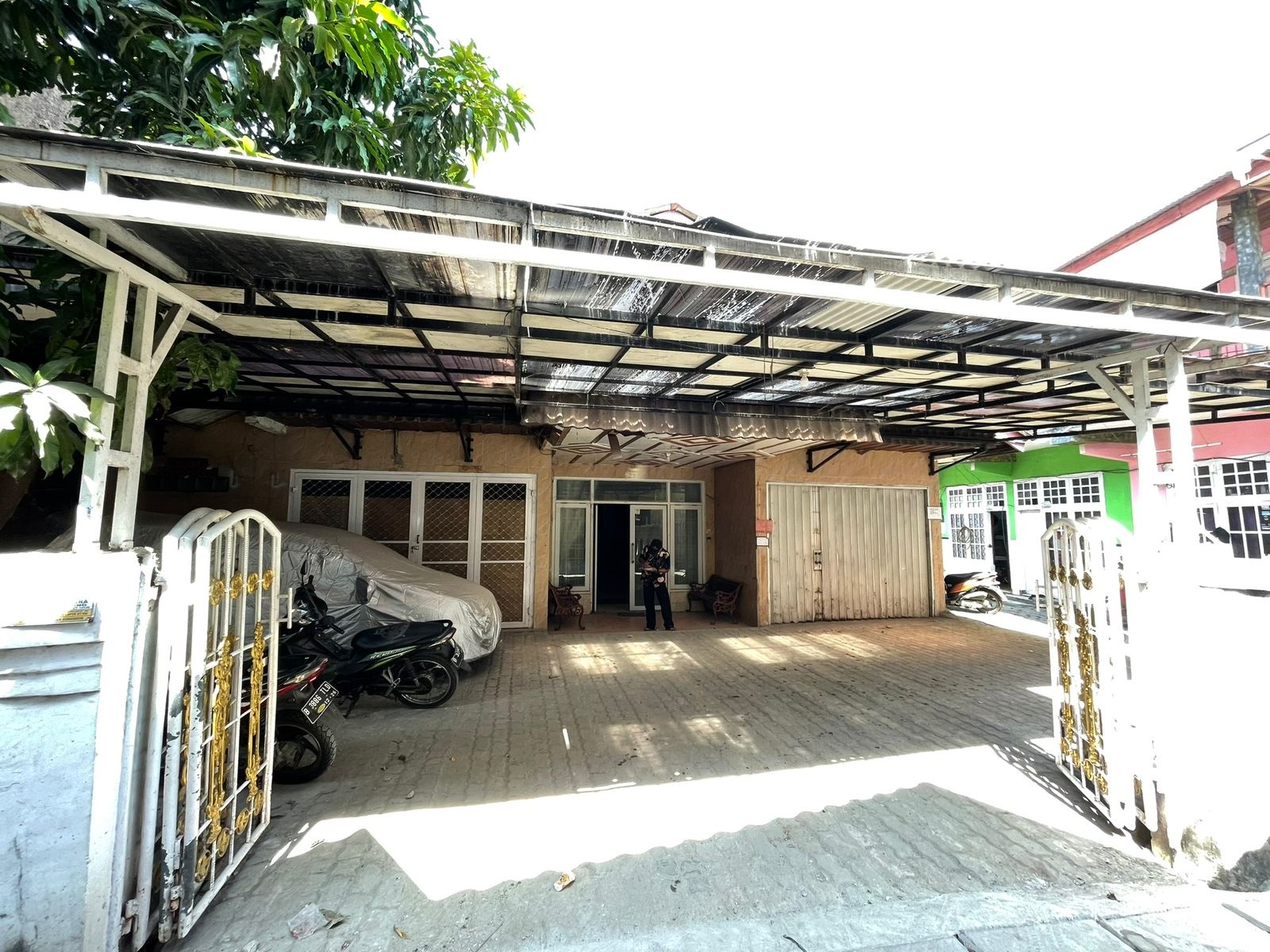 Jual Rumah utama dan rumah kost 16 kamar, Sukapura, Cilincing