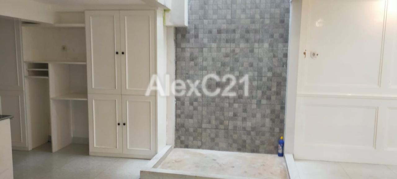 Disewakan rumah cantik minimalis di Mampang Prapatan Jakarta