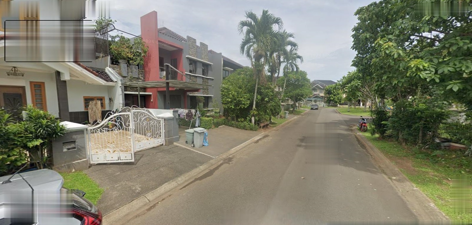 Dijual rumah komplek Taman Himalaya Karawaci  Kelapa Dua