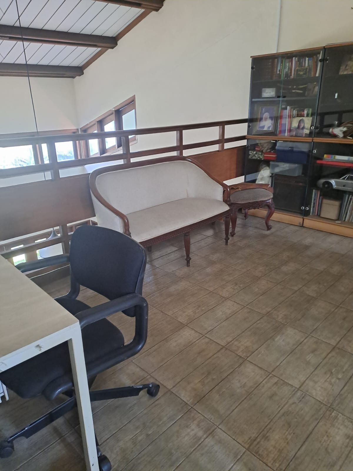 Rumah di lebak bulus dekat stasiun mrt