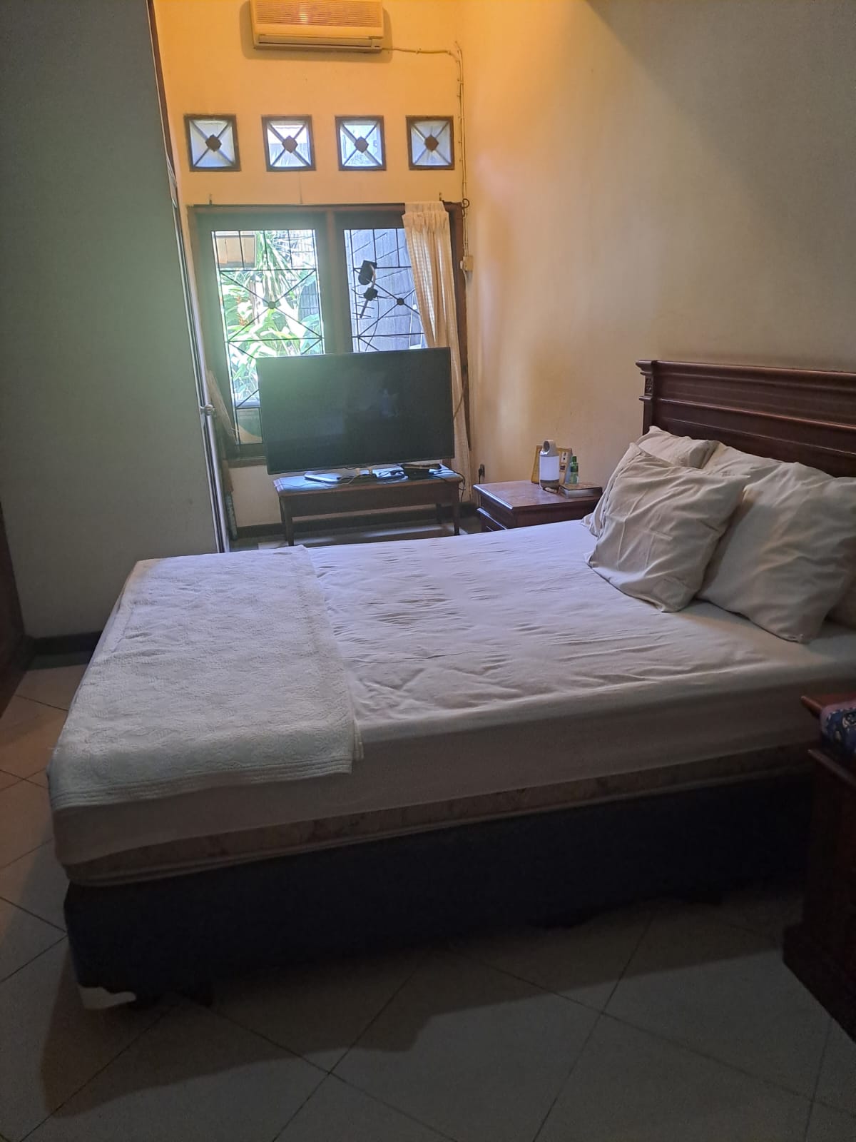 Rumah di lebak bulus dekat stasiun mrt