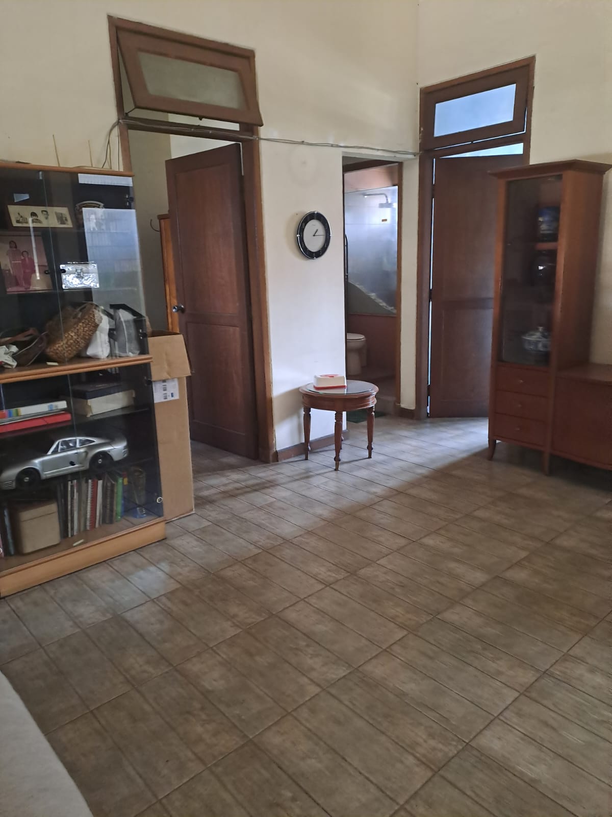 Rumah di lebak bulus dekat stasiun mrt