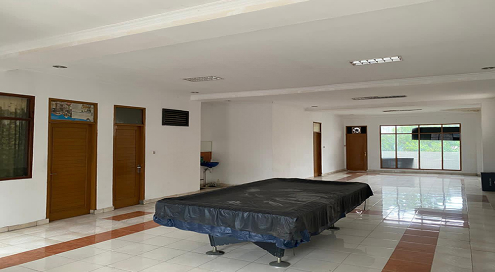 Rumah Full Furnish & Kantor Dgn Fasilitas Gym Berikut Peralatan