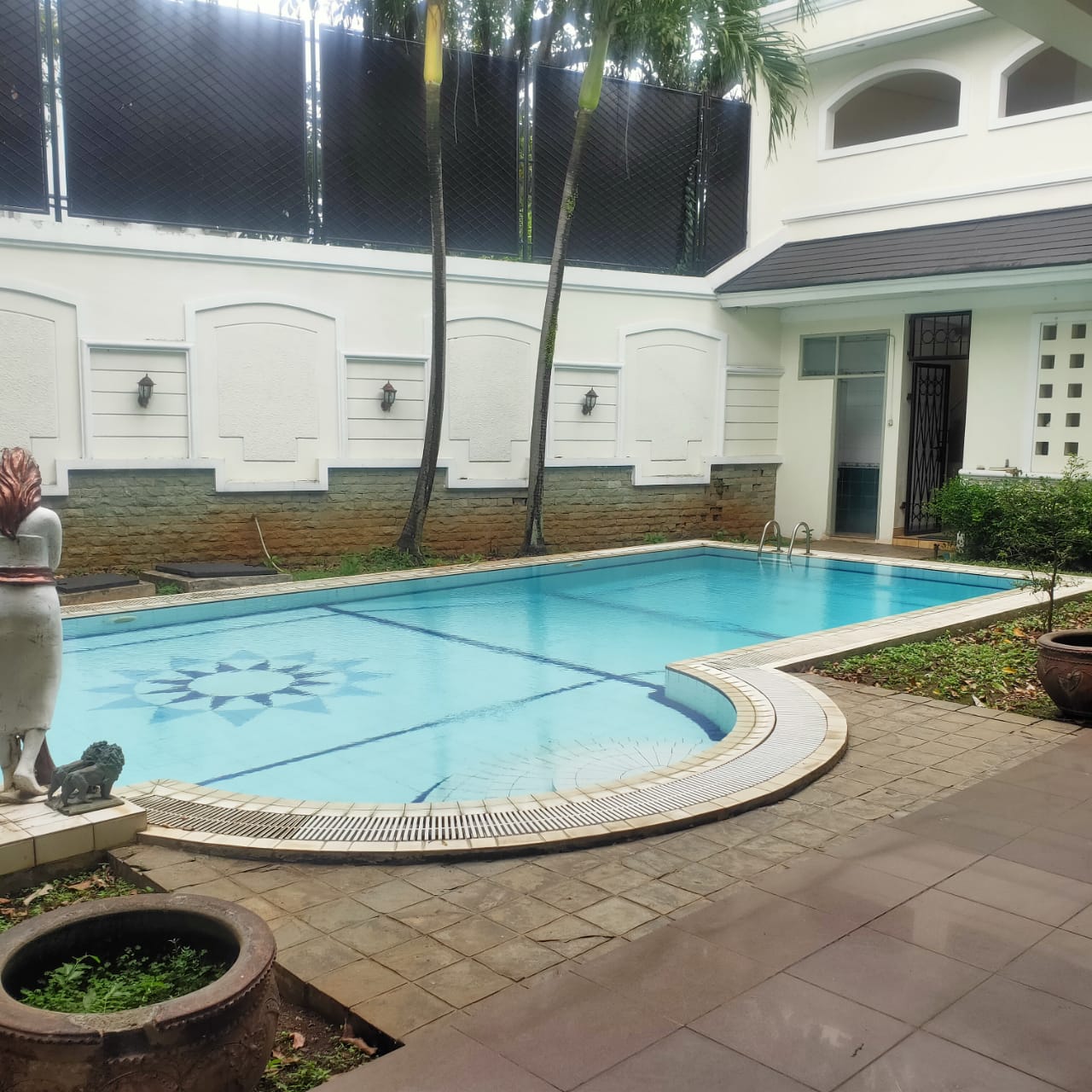 Disewakan Rumah di Kemang, Mampang Prapatan, Bangka, Jakarta