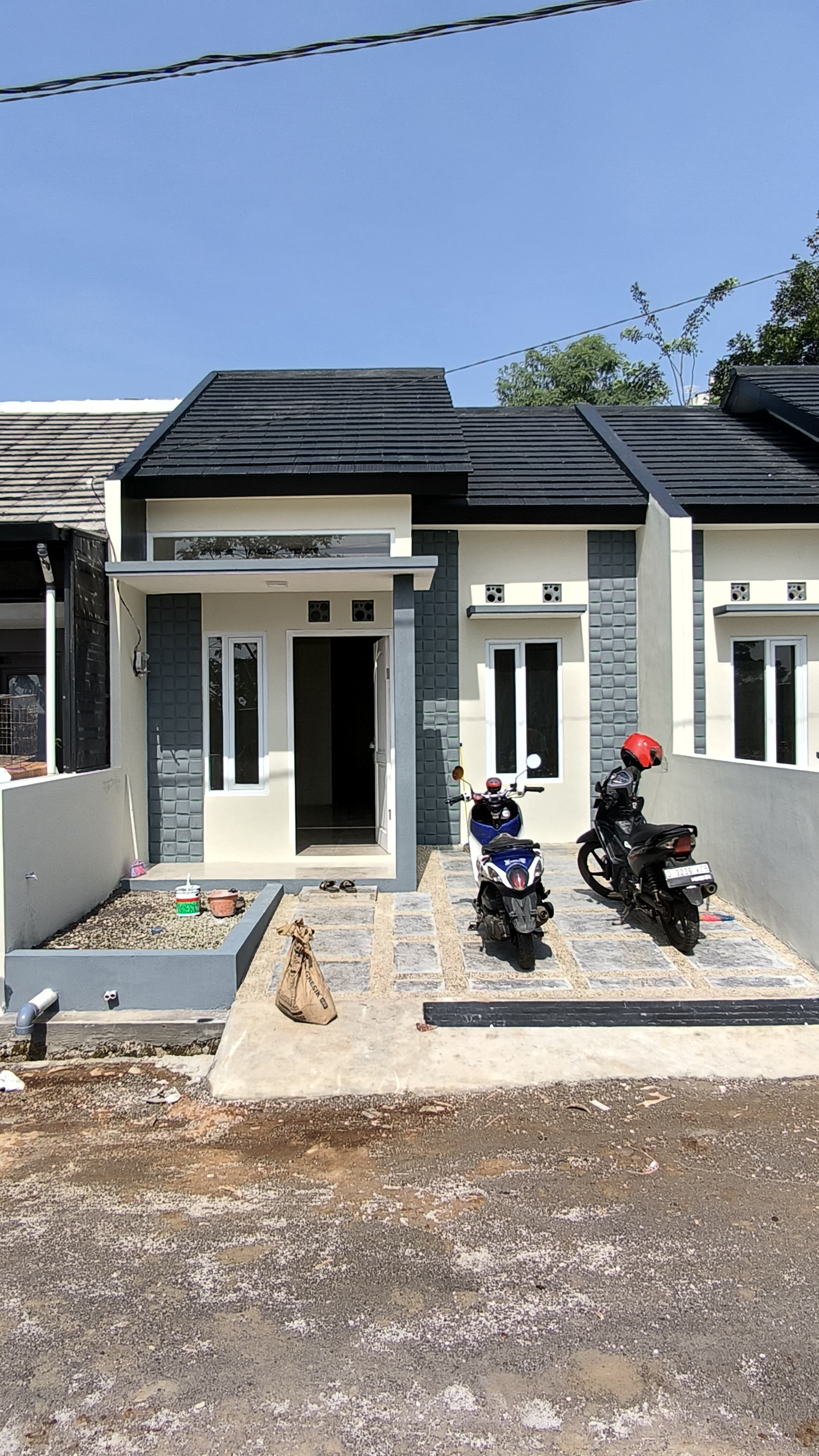 400 Jutaan rumah di Cluster Cileunyi - bisa KPR DP 0 % - 1 UNIT